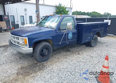 1994 Chevrolet Gmt-400 C3500 из США, поврежденный, VIN 1GBHC34N8RE153618